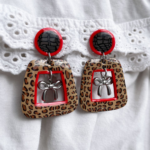 Doorknockers