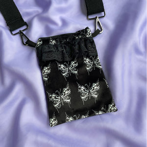 Small Bag with Black Frills